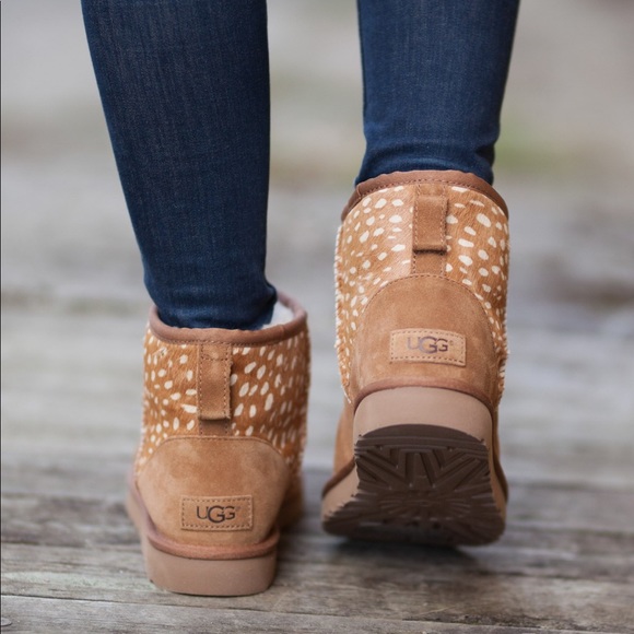 Ugg classics mini idyllwild Boots - Picture 2 of 7